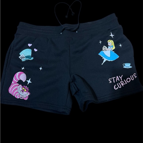 Disney Classic Black  Women Short Size Small - Picture 7 of 14